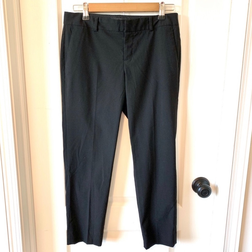 BANANA REPUBLIC Petite Hampton Fit Pants—SZ. 2P
